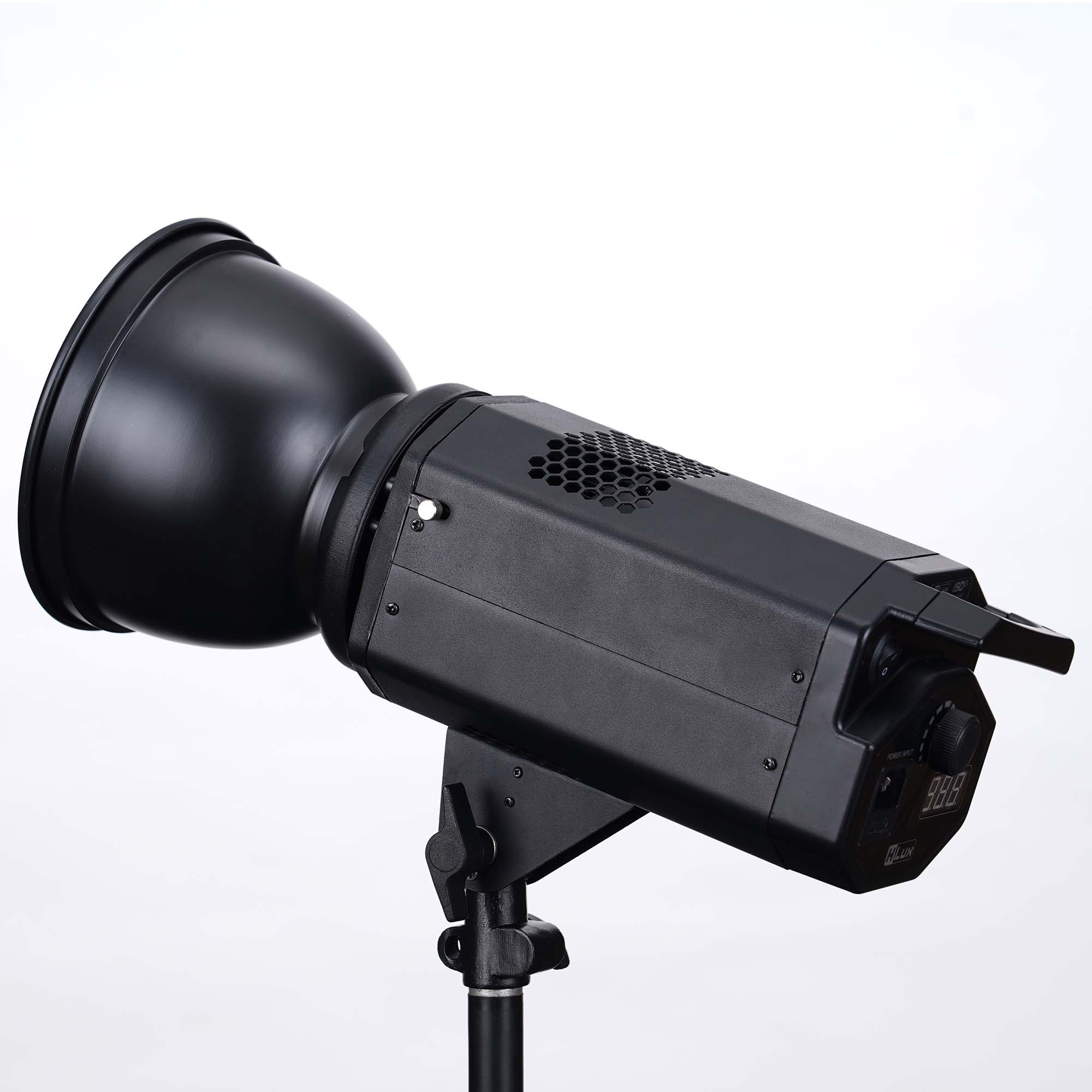 Đèn led Proton Hlux 150D 5600K